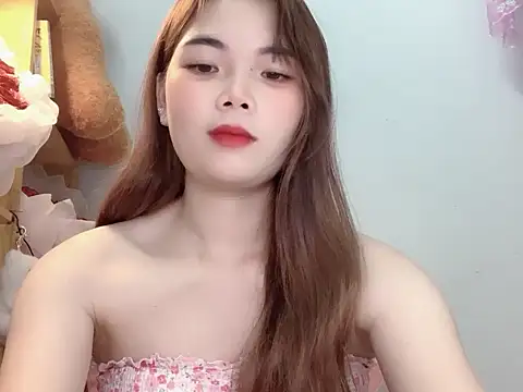 Pony898 online show from October 2025 01:33:01 PM