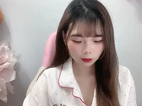 Pony898 online show from October 2025 07:33:02 AM