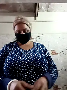 Rakhi sawant143 online show from December 2025 02:15:02 AM