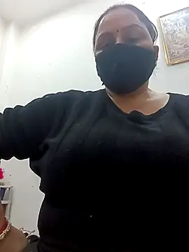 Rakhi sawant143 online show from November 2025 03:49:02 PM