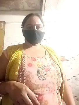 Rakhi sawant143 online show from November 2025 04:44:02 PM