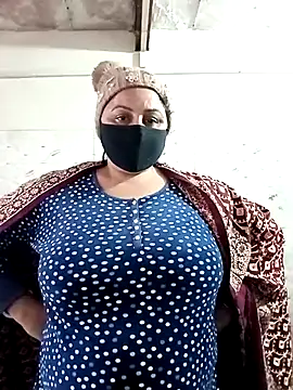 Rakhi sawant143 online show from December 2025 03:08:01 AM