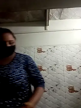 Rakhi sawant143 online show from November 2025 12:31:01 PM