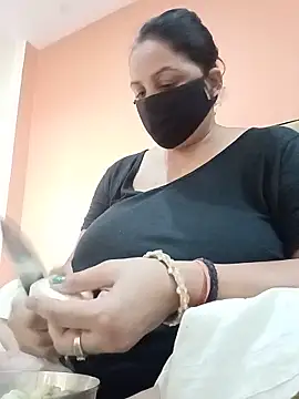 Rakhi sawant143 online show from June 2026 03:19:02 AM