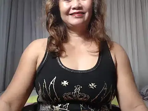 FelisitaG online show from October 2025 11:27:02 PM