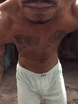 lcsexy45 online show from April 2026 04:52:01 AM