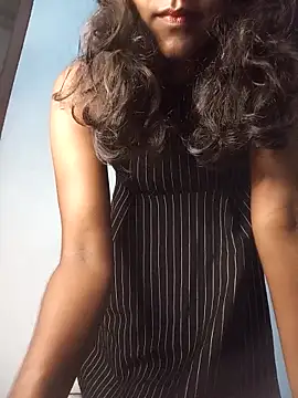 venuki ihalagamage online show from April 2026 05:25:01 PM