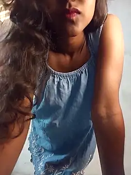 venuki ihalagamage online show from March 2026 04:42:02 AM