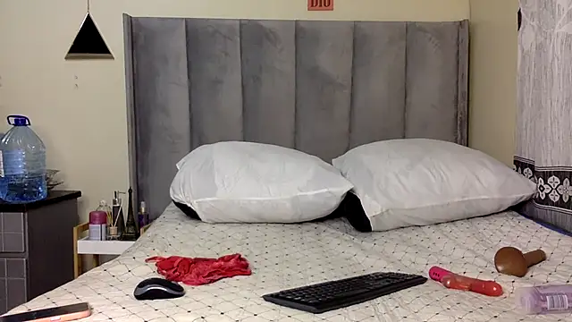 Judylicius online show from October 2025 03:07:02 AM