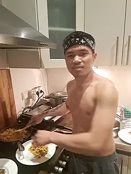 Snapshot of sessiontoyboy chatting on February 2026 06:06:02 PM sessiontoyboy online show from February 2026 06:06:02 PM