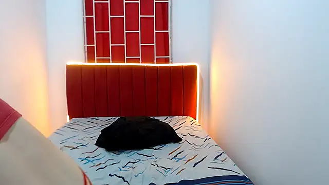 celeste veryhot online show from October 2025 11:56:01 AM