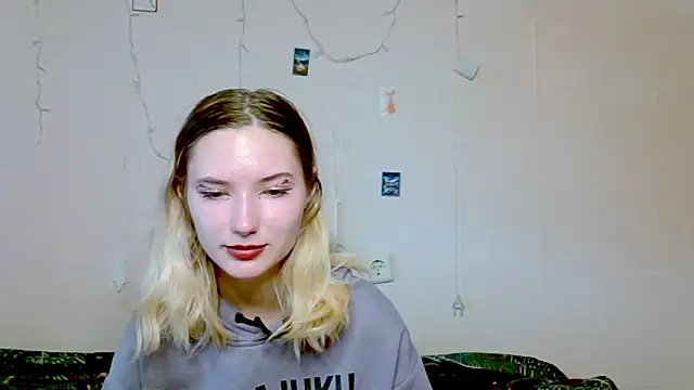  kikiclark   online show from September 2025 08:32:01 AM