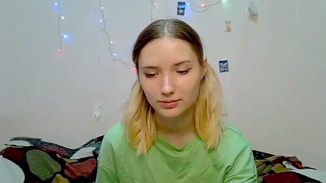  kikiclark   online show from September 2025 08:49:01 PM