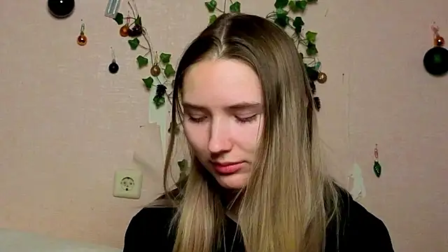  kikiclark   online show from January 2026 08:51:02 PM