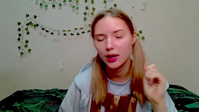  kikiclark   online show from November 2025 08:53:02 PM