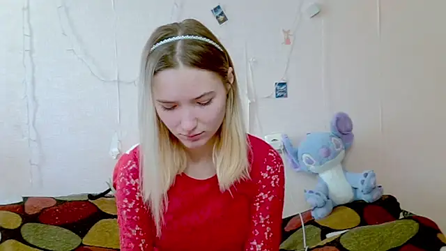  kikiclark   online show from October 2025 08:08:01 AM