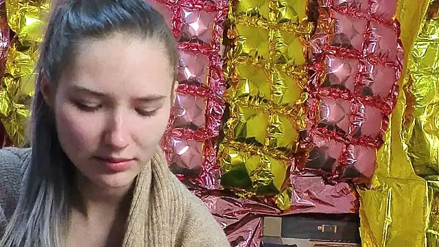  kikiclark   online show from April 2026 08:31:01 PM