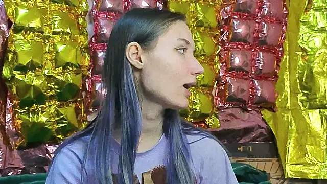  kikiclark   online show from April 2026 07:20:02 PM