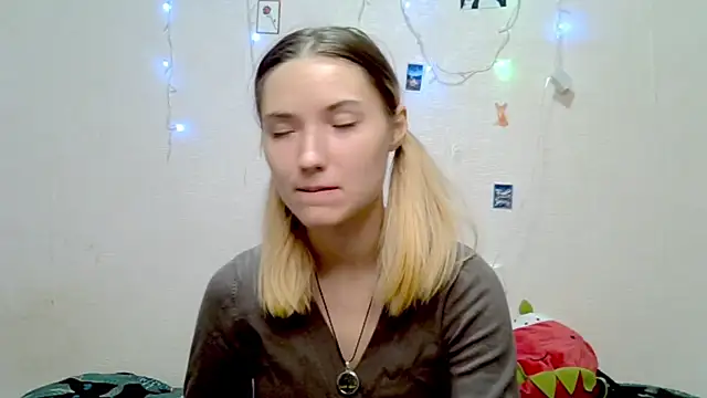  kikiclark   online show from September 2025 08:47:01 PM