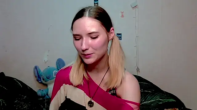  kikiclark   online show from October 2025 07:48:01 PM