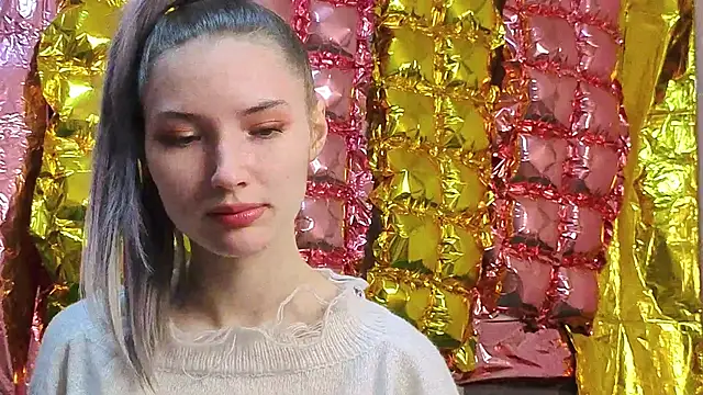  kikiclark   online show from April 2026 08:20:02 PM