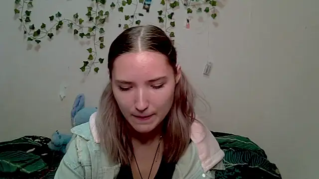  kikiclark   online show from October 2025 08:53:02 PM