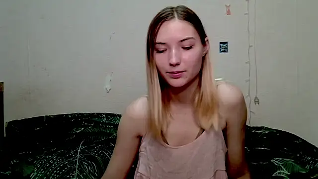  kikiclark   online show from October 2025 08:32:02 PM