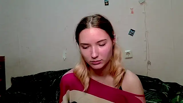  kikiclark   online show from October 2025 08:50:01 PM