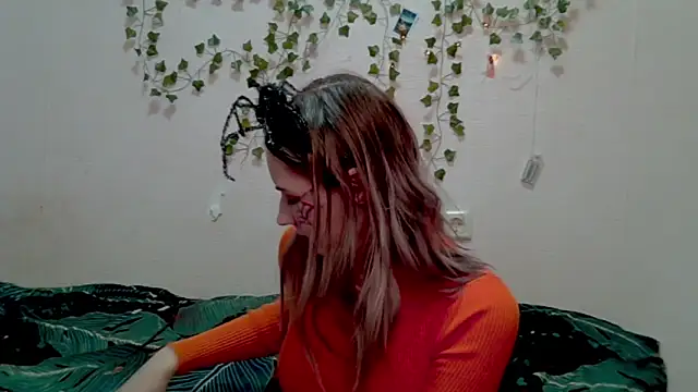  kikiclark   online show from October 2025 07:32:01 PM