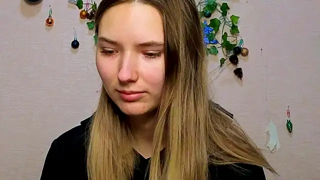  kikiclark   online show from February 2026 06:17:01 PM