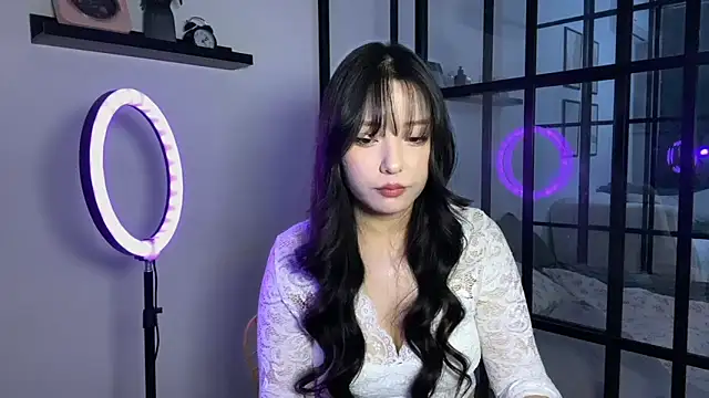 WonderMira online show from September 2025 04:58:01 PM