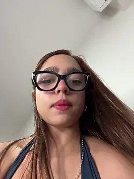 hottiee melannie online show from April 2026 03:34:02 AM