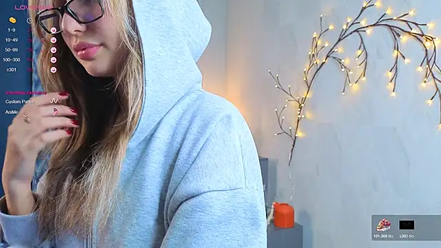 AntonelaAmeli online show from November 2025 02:22:02 PM