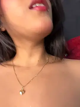 Juanita-Diaz online show from November 2025 08:34:01 PM