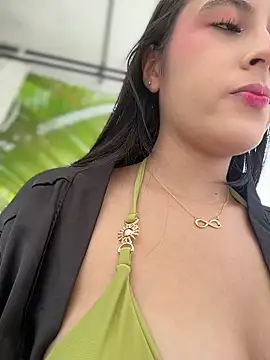 Juanita-Diaz online show from May 2026 08:37:01 PM