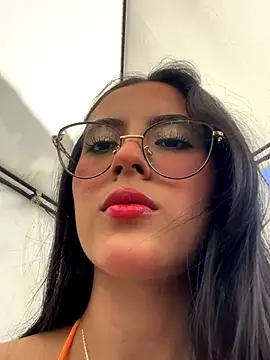 Juanita-Diaz online show from September 2025 08:38:01 PM
