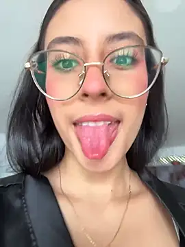 Juanita-Diaz online show from November 2025 08:31:02 PM