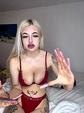 Steffi Snowbunny online show from October 2025 03:24:01 PM