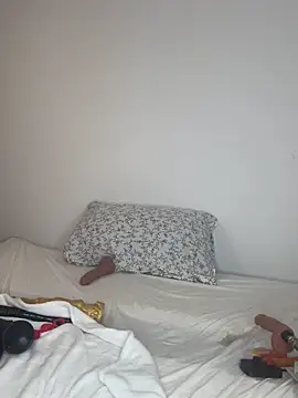 Steffi Snowbunny online show from November 2025 06:33:01 PM