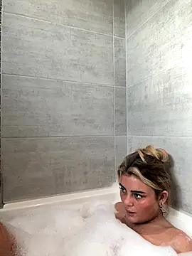 CassyBaby online show from October 2025 02:49:01 PM