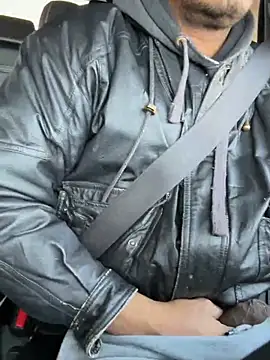 Jariushot3 online show from February 2026 05:00:02 PM