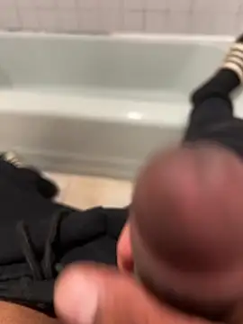 Jariushot3 online show from April 2026 01:56:02 AM