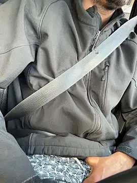 Jariushot3 online show from February 2026 08:42:01 PM