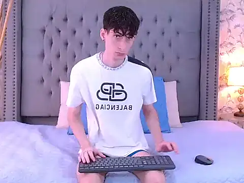 Luke Carter online show from September 2025 01:06:01 PM
