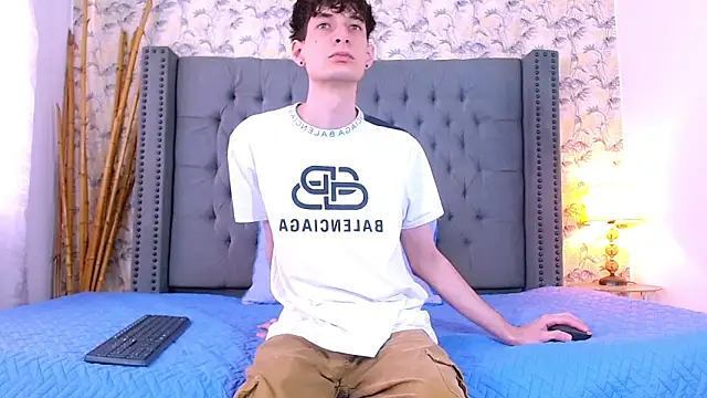 Luke Carter online show from November 2025 01:10:01 PM