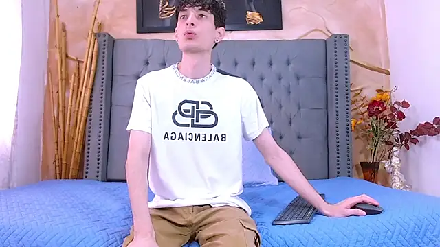 Luke Carter online show from December 2025 01:10:01 PM