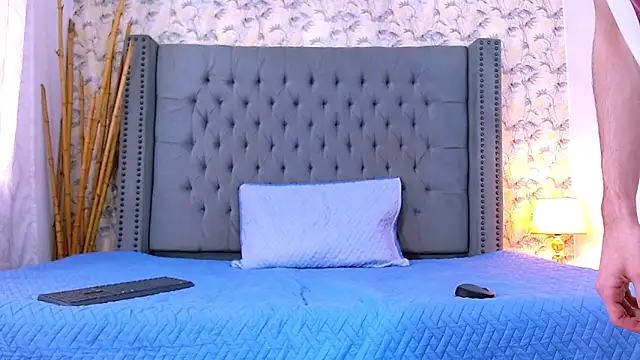 Luke Carter online show from November 2025 01:11:01 PM