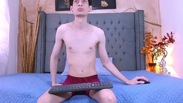 Luke Carter online show from December 2025 01:15:01 PM