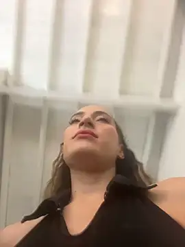 Snapshot of SweetieSinXXX chatting on November 2025 01:11:01 PM SweetieSinXXX online show from November 2025 01:11:01 PM