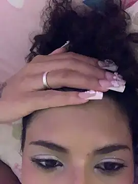 luluzinhax online show from February 2026 01:59:02 AM